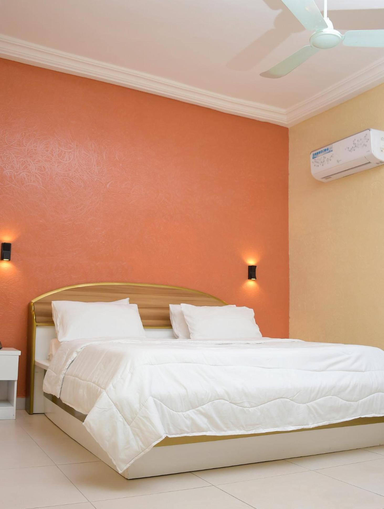 Hotel Mavilla 科托努 外观 照片