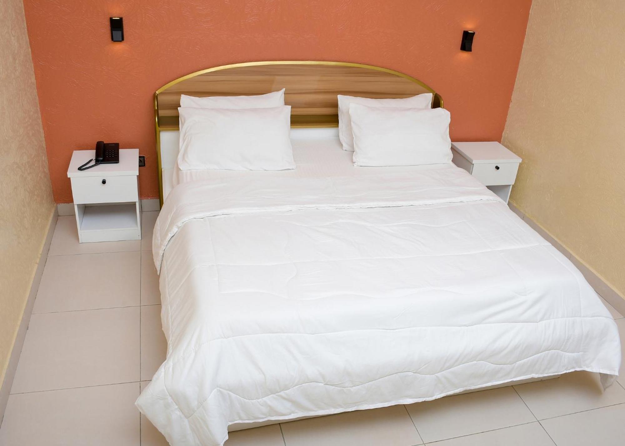 Hotel Mavilla 科托努 外观 照片