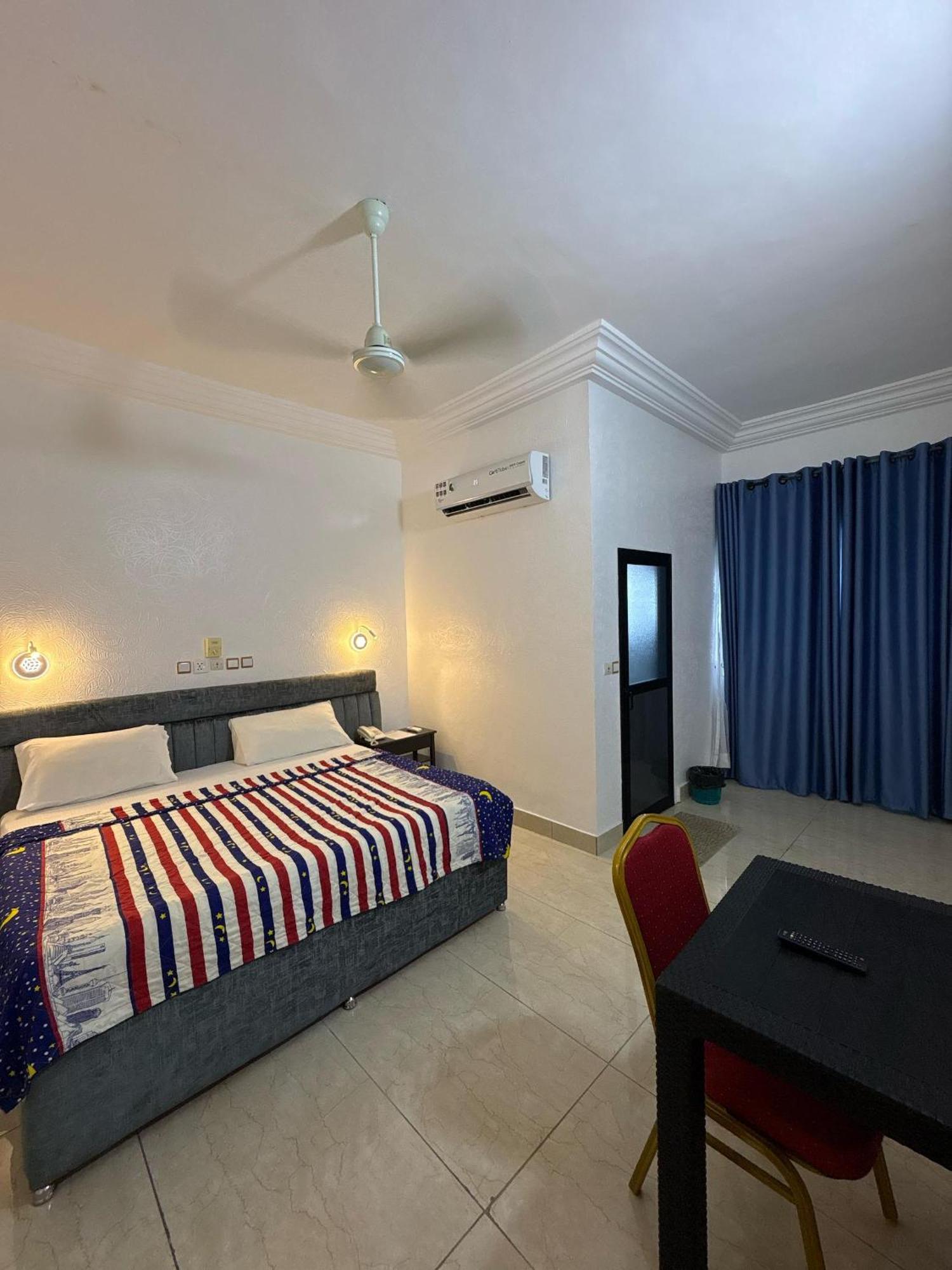 Hotel Mavilla 科托努 外观 照片