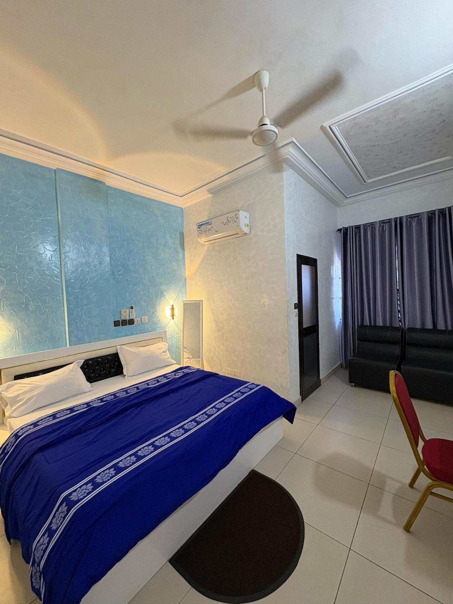 Hotel Mavilla 科托努 外观 照片