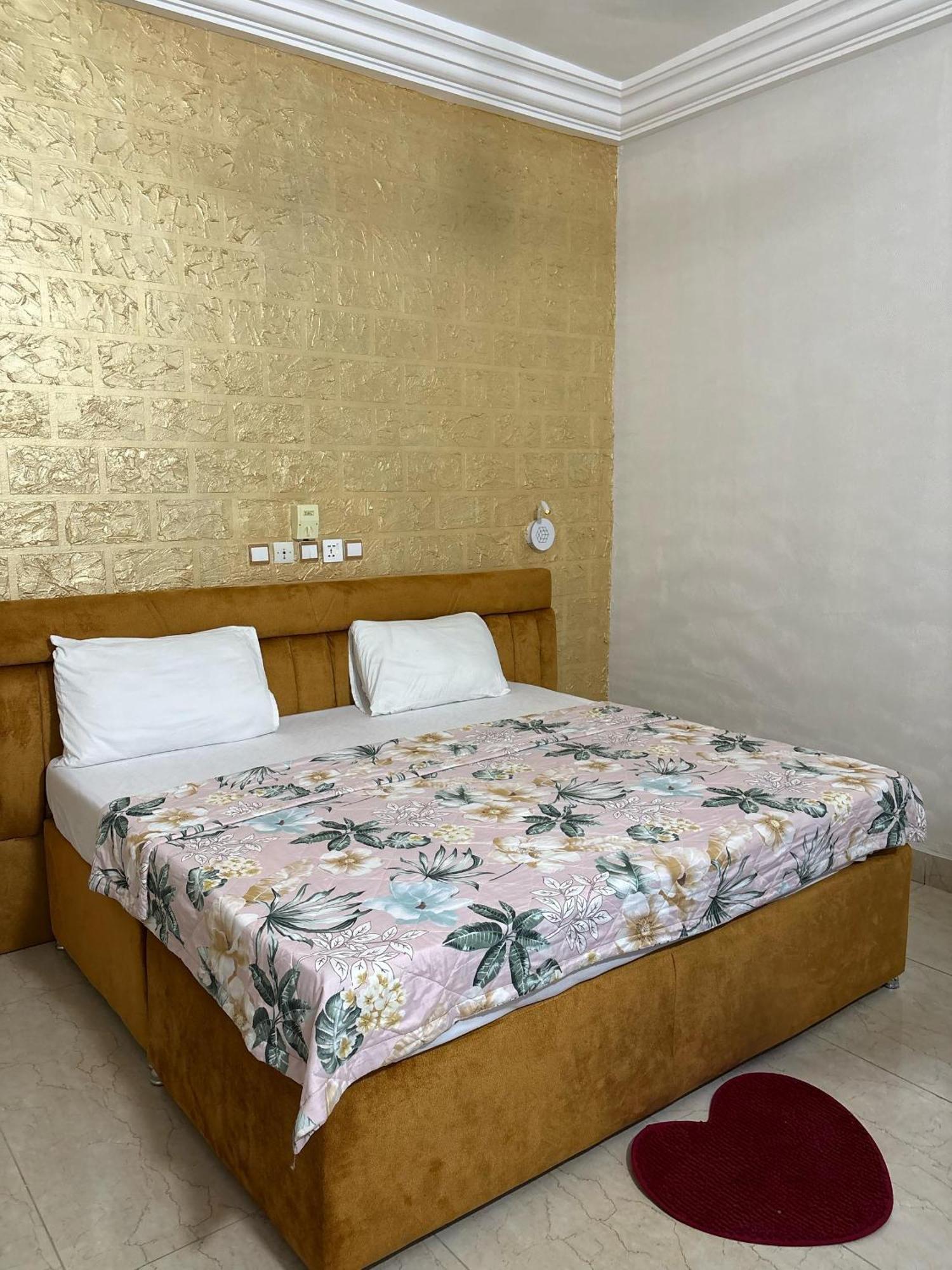 Hotel Mavilla 科托努 外观 照片